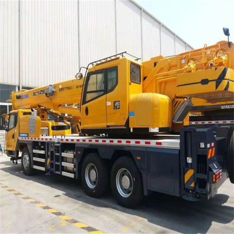 嵊泗离这最近出租吊车电话